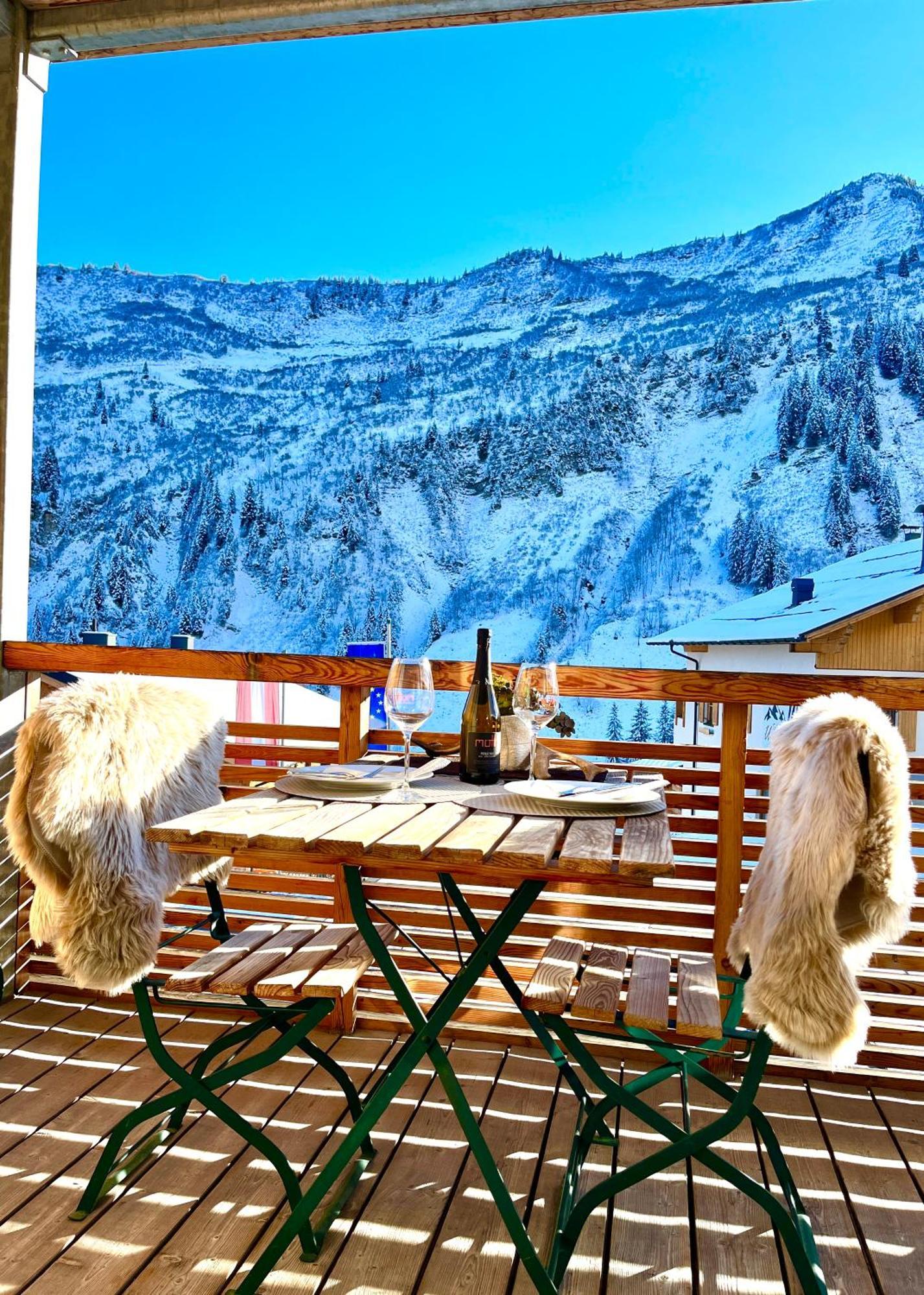Sonniges Bergblick-Appartement 达米尔斯 外观 照片